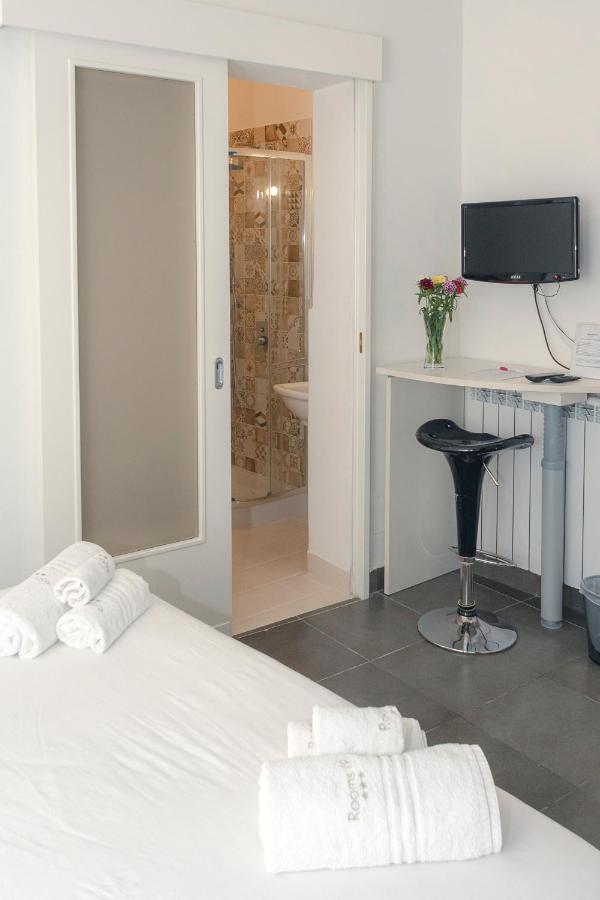 Rooms 19 - Rooms And Breakfast Palermo Exterior photo